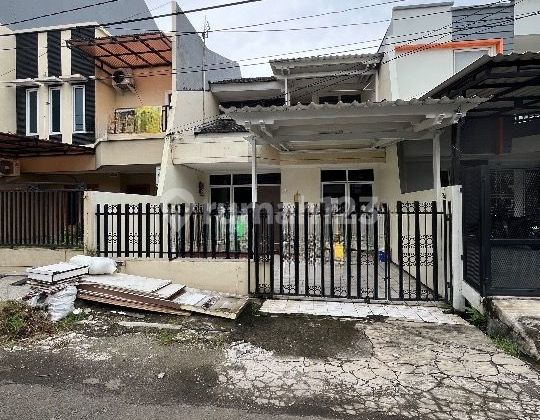 For Rent House in Kelapa Gading, North Jakarta For Rent House in Kelapa Gading, North Jakarta