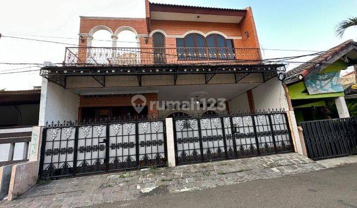 Dijual Rumah 2,5 Lantai Siap Huni Koja Jakarta Utara  1