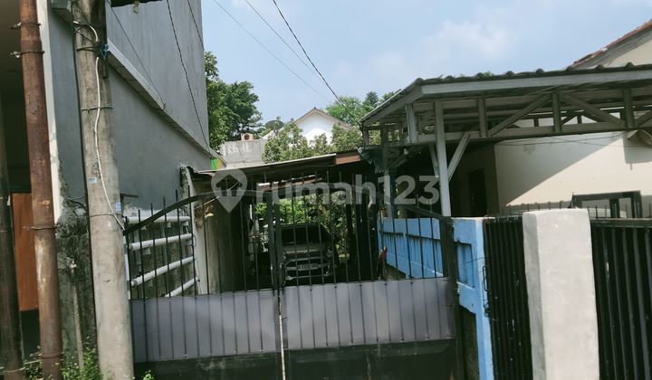 Rumah 2 lantai di Jagakarsa 400 juta an SHM strategis akses mobil 2