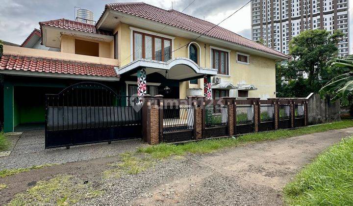 Dijual Rumah Lama Hitung Tanah Posisi Hook di Pejaten Barat 1