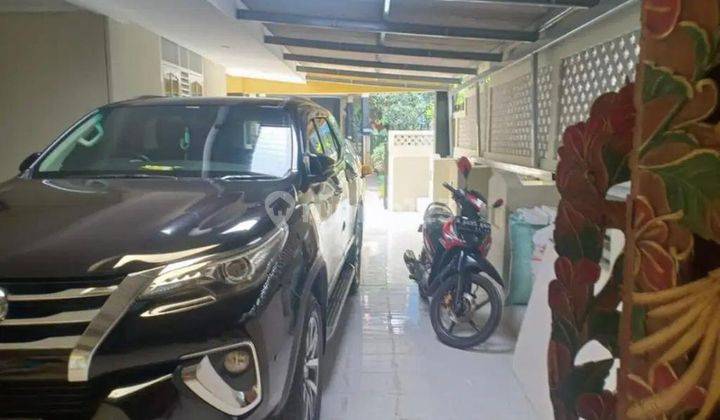 Rumah Hook Villa Bintaro Indah Tangerang Selatan Rapih Siap Huni  2