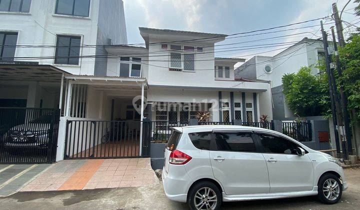  Rumah 2 Lantai Siap Huni Terawat Bintaro Jaya Sektor 9 Tangsel 1