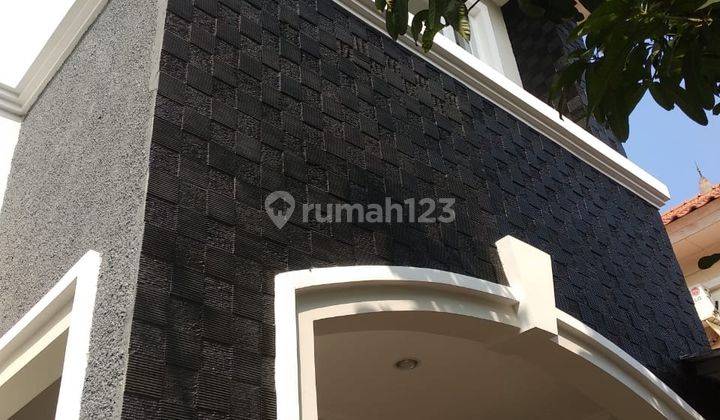 Rumah Dalam di Puri Bintaro Komplek Asri Bintaro Jaya Sektor 9  2