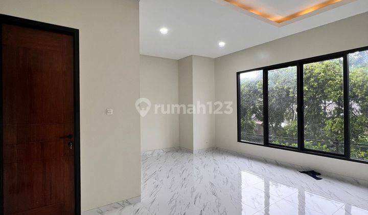 Rumah Baru Design Modern di Komplek Villa Melati Mas Serpong Bsd  2