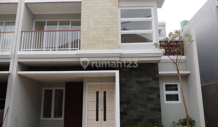 Rumah Minimalis Siap Huni Dekat Kawasan Ekslusive Bintaro Jaya 1