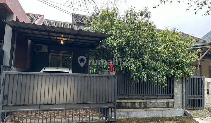 Rumah Luas dalam Komplek disekitar Limo Cinere dekat Tol Limo 1