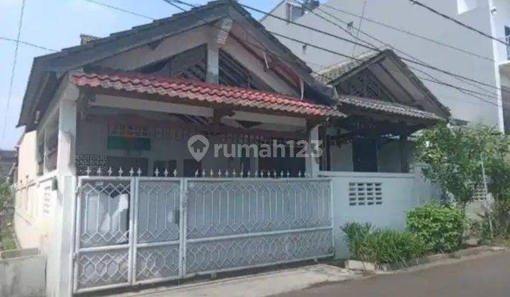 Rumah Luas Hook, Posisi Strategis dalam Komplek Pamulang Permai 1 2