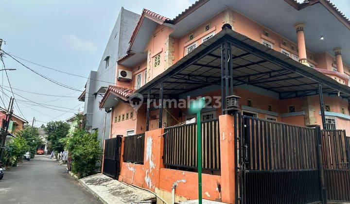 Dijual Cepat Rumah Posisi Hook Dalam Komplek Nempel Bintaro 2