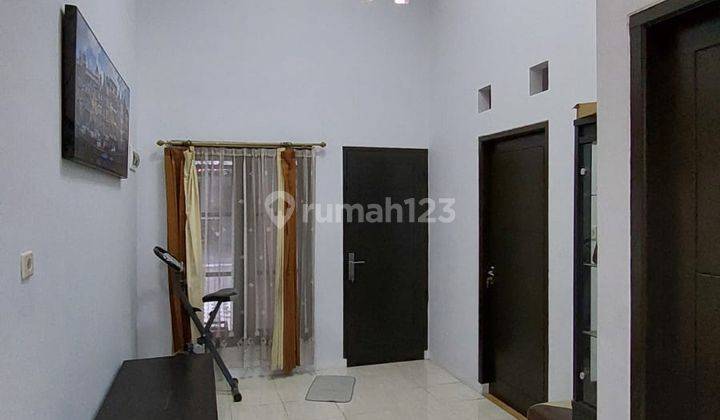 Dijual Rumah Nempel Bintaro, Ciputat Jln Elang  2