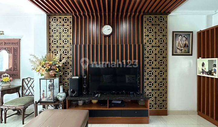 Dijual Rumah 2 Lantai Bintaro Sektor 3A, Tangerang Selatan 2