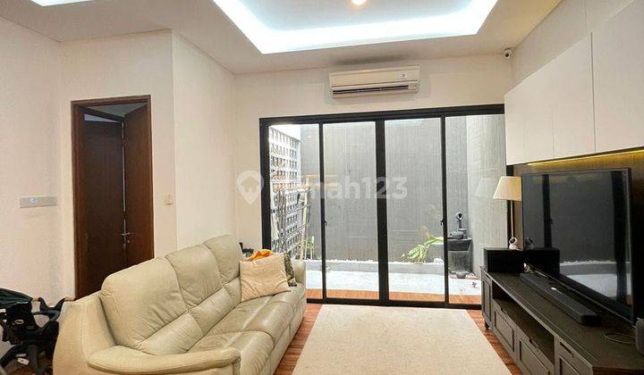 Dijual Rumah Rempoa Grand Trevista Ciputat Timur  2