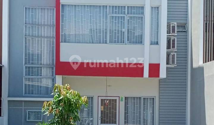 Dijual Rumah 3 Lantai Oceanic Bliss Cluster Modern, Batam Center Dijual Rumah 3 Lantai Oceanic Bliss Cluster Modern, Batam Center