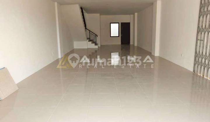 For Rent 2-Story Hook-Type Shop House in Garden Avenue, Bengkong Laut 2