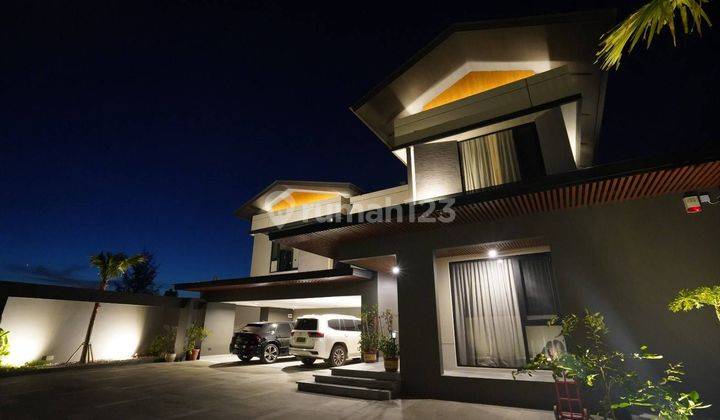 Dijual Rumah Mewah 2 Lantai di Coastarina, Batam Center 2