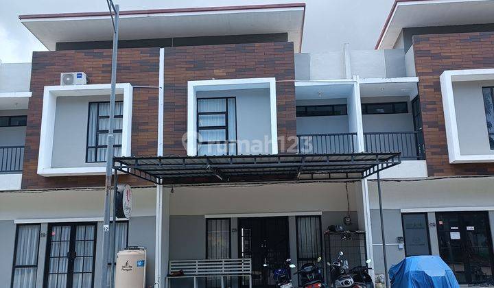 Disewakan Townhouse 2 Lantai di Central Raya, Tiban 1