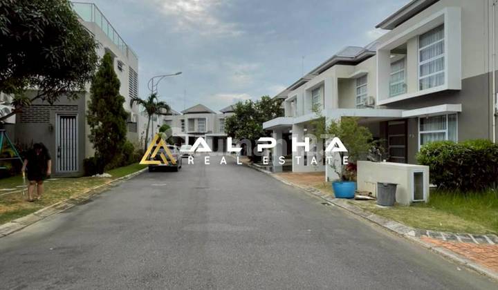 Dijual Rumah 2 Lantai Semi Furnish di Royal Grande, Batam Center 2