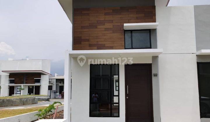 Dijual Cepat Rumah Hook Di Central Raya, Tiban 1