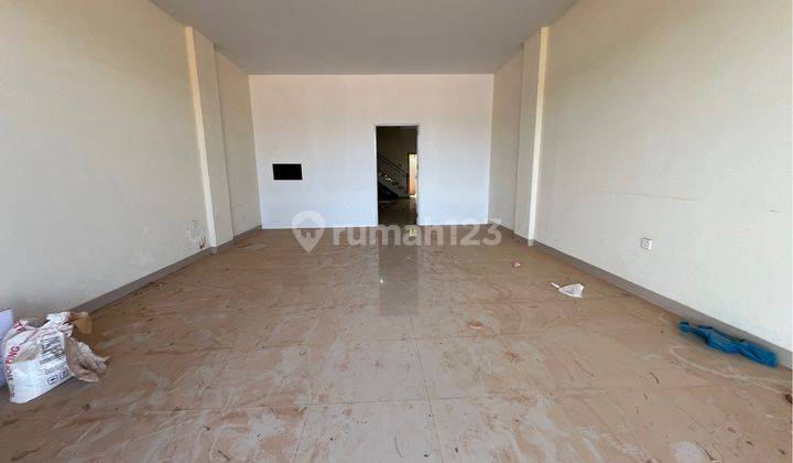 Disewakan Ruko 4,5 Lantai Di Coastarina, Bengkong 2