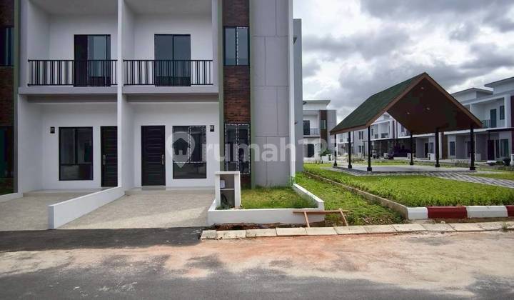 Dijual Rumah Hook 2 Lantai Grand Mansion Pasir Putih, Batam Center Dijual Rumah Hook 2 Lantai Grand Mansion Pasir Putih, Batam Center