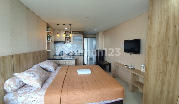 Strategic Apartment with Affordable Price in the Center of Semarang City, Beautiful View 1