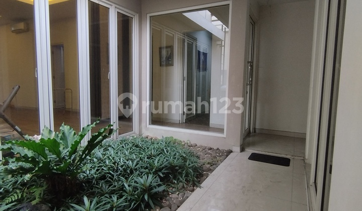 Rumah Semi Furnish 4 Kamar Tidur, Kamar Utama Luas dengan Kamar Mandi Dalam, Cluster Golf Residence 1, Candi Golf Dekat Akses Tol Jatingaleh, Expat Pasti Suka 2