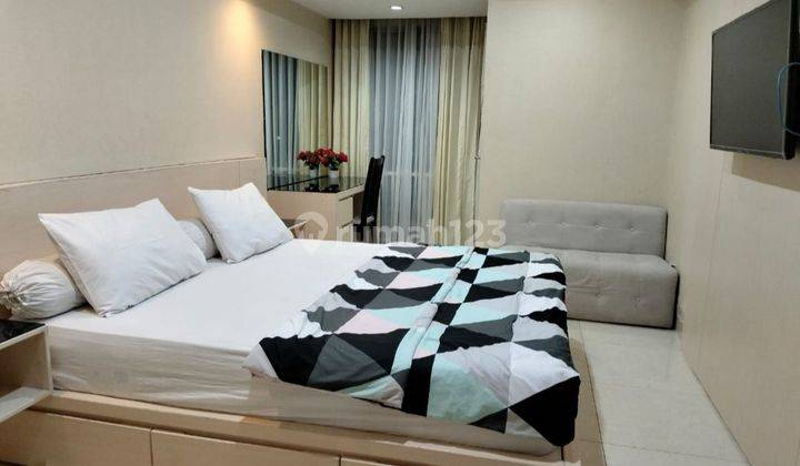 Apartemen Warhol Louis Kienne Simpang5 Furnished 1