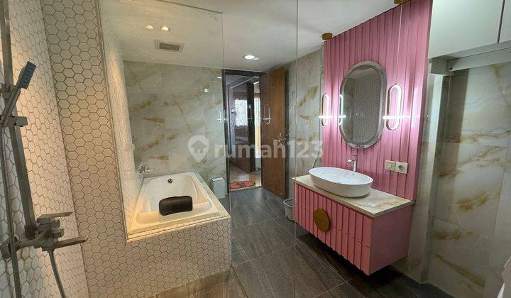 Apartemen Mg Suites Gajah Mada 2br Tengah Kota Dekat Queen City, Paragon, Dp Mall  1