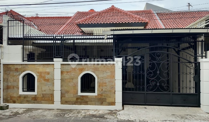 Ready-to-Occupy Menoreh Street House Near Unika Sampangan Campus 1