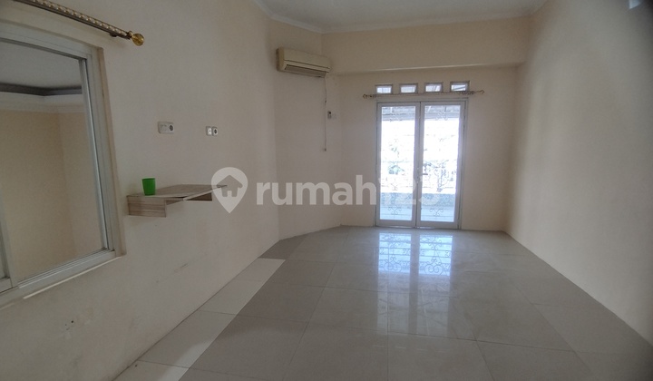 Sewa Rumah Lokasi Strategis Tengah Kota Murah di Tanah Mas, 4 Kamar Tidur, Akses 2 Mobil Papasan, Tidak Banjir 2