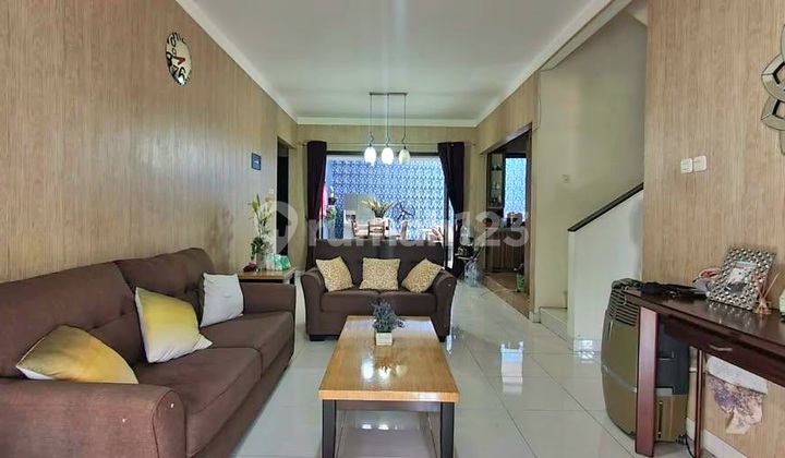 Dijual Rumah Mewah bisa KPR Dalam Cluster di Melia Graha Raya