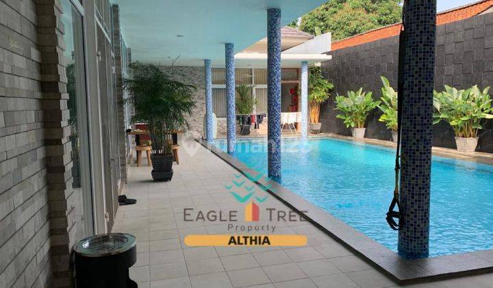 Dijual Rumah Mewah Siap Huni Ada Kolam Renang Dekat Bintaro 1