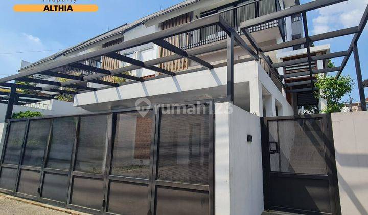 Dijual Brand New Rumah 3,5 Lantai Furnished di Pesanggrahan 1