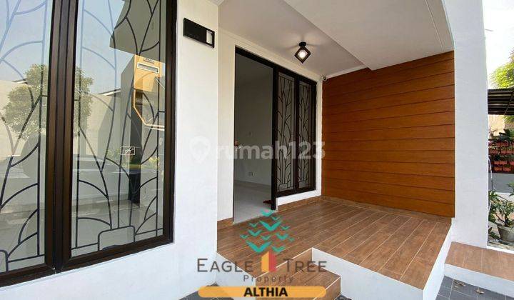 Dijual Rumah Baru Renovasi 2 Lantai di Cluster Graha Raya 1