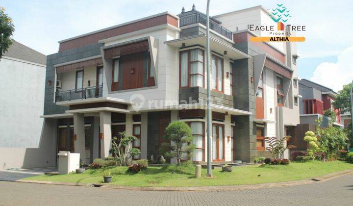 Dijual Rumah Mewah 3 Lantai Lingkungan Nyaman Asri di Bsd 1