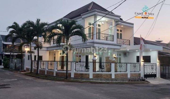 Rumah 2 Lantai Posisi Hoek Siap Huni di Dalam Cluster Bsd 1