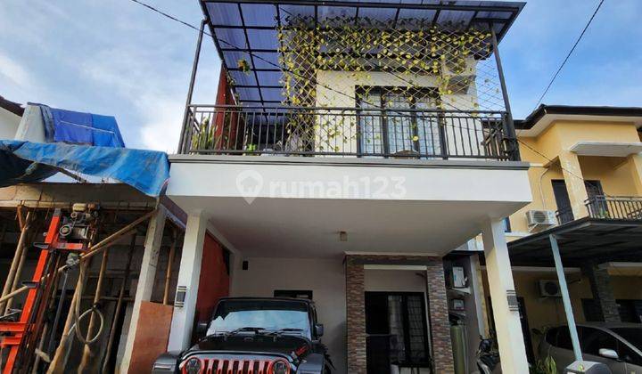 Rumah 2 Lantai Baru Renovasi Semi Furnished Cluster Area Bintaro 1