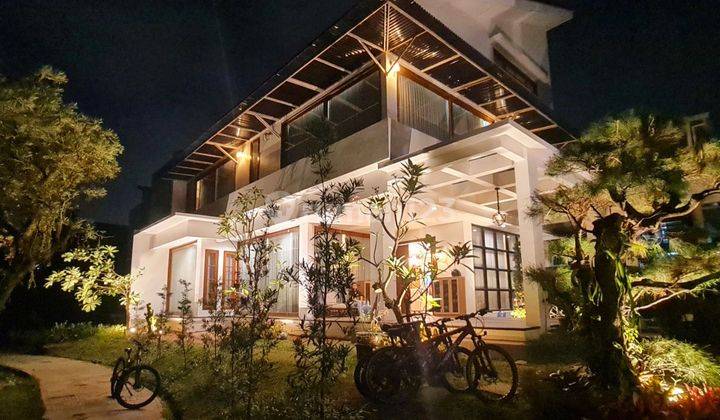 Rumah 3 Lantai Furnished di Delatinos Bsd City, Tangerang 1