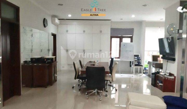 Rumah 2 Lantai Bagus di Sektor 9 Bintaro Tangerang Selatan 2