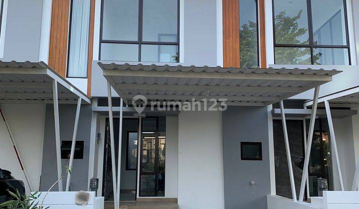 Rumah Minimalis Modern Cocok Untuk Pasangan Muda di Metland Puri 1