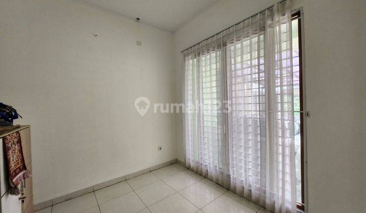 Rumah Minimalis Modern Siap Huni Lokasi Strategis di Bintaro 2