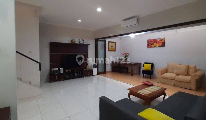 Rumah Cantik 2 Lantai Siap Huni di Discovery Bintaro 2