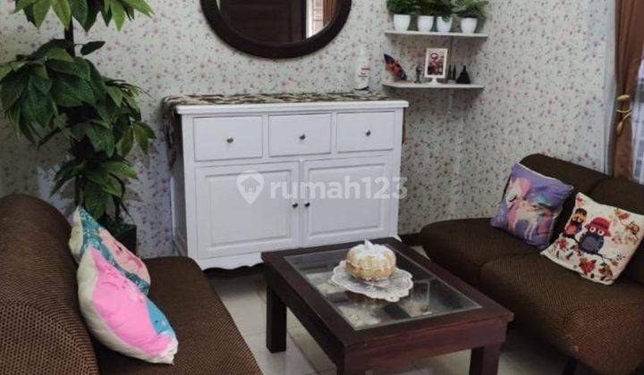 Rumah Siap Huni Lokasi Strategis Dalam Cluster Di Area Graha Raya 2