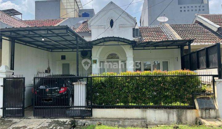 Rumah Depan Taman 1Lantai Siap Huni Dalam Cluater Di Graha Raya 2