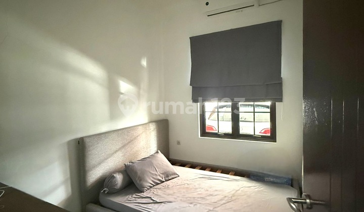 Dijual Rumah 2Lantai Bangunan Baru di Villa Melati Mas Serpong