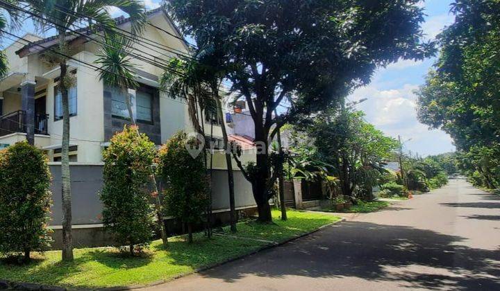 Rumah Dijual Hook 2 Lantai Dengan Swimming Pool Di Pesanggrahan 2