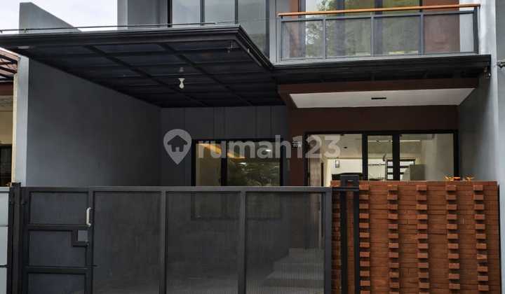 Newly Renovated 2-Story House Ready to Live In, Flood-Free in BSD