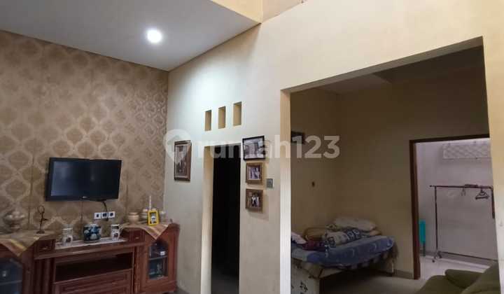 Dijual Rumah 2 Lantai Siap Huni Lokasi Strategis Di Bintaro 2