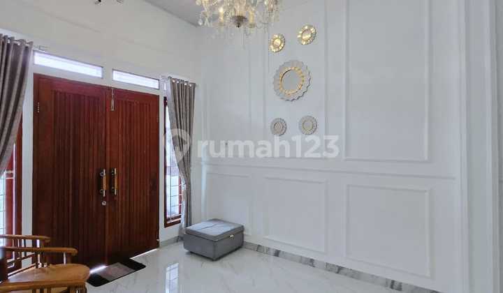 Rumah Minimalis 2 Lantai Dalam Cluster Graha Raya Rumah Minimalis 2 Lantai Dalam Cluster Graha Raya