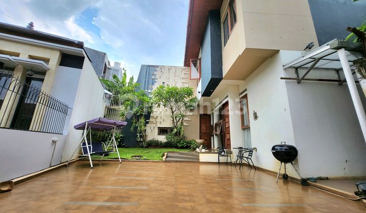 Dijual Rumah 2 Lantai Modern Tropical Siap Huni Di Graha Bintaro 2