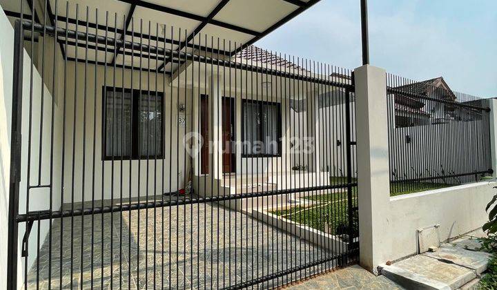 Rumah Nyaman Siap Huni Lokasi Strategis di Graha Raya 1